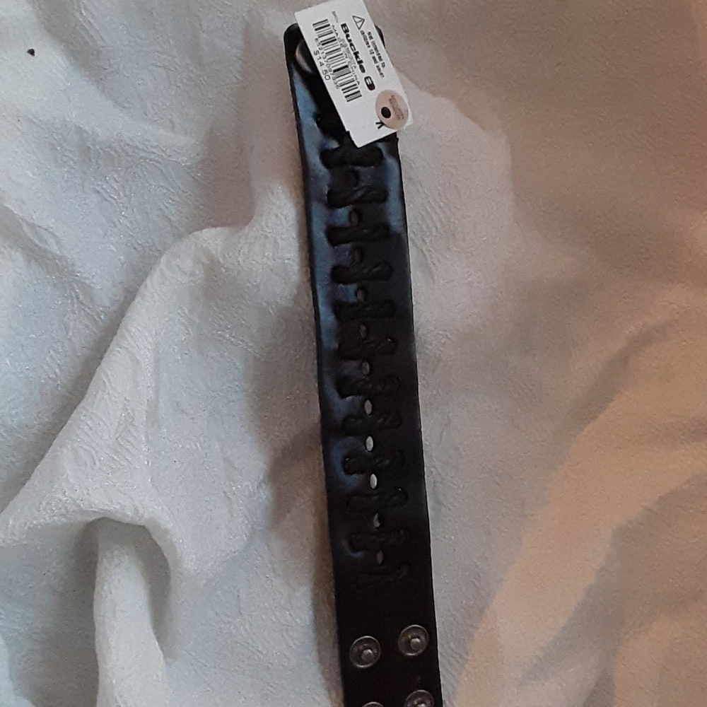 Buckle leather band bracelet